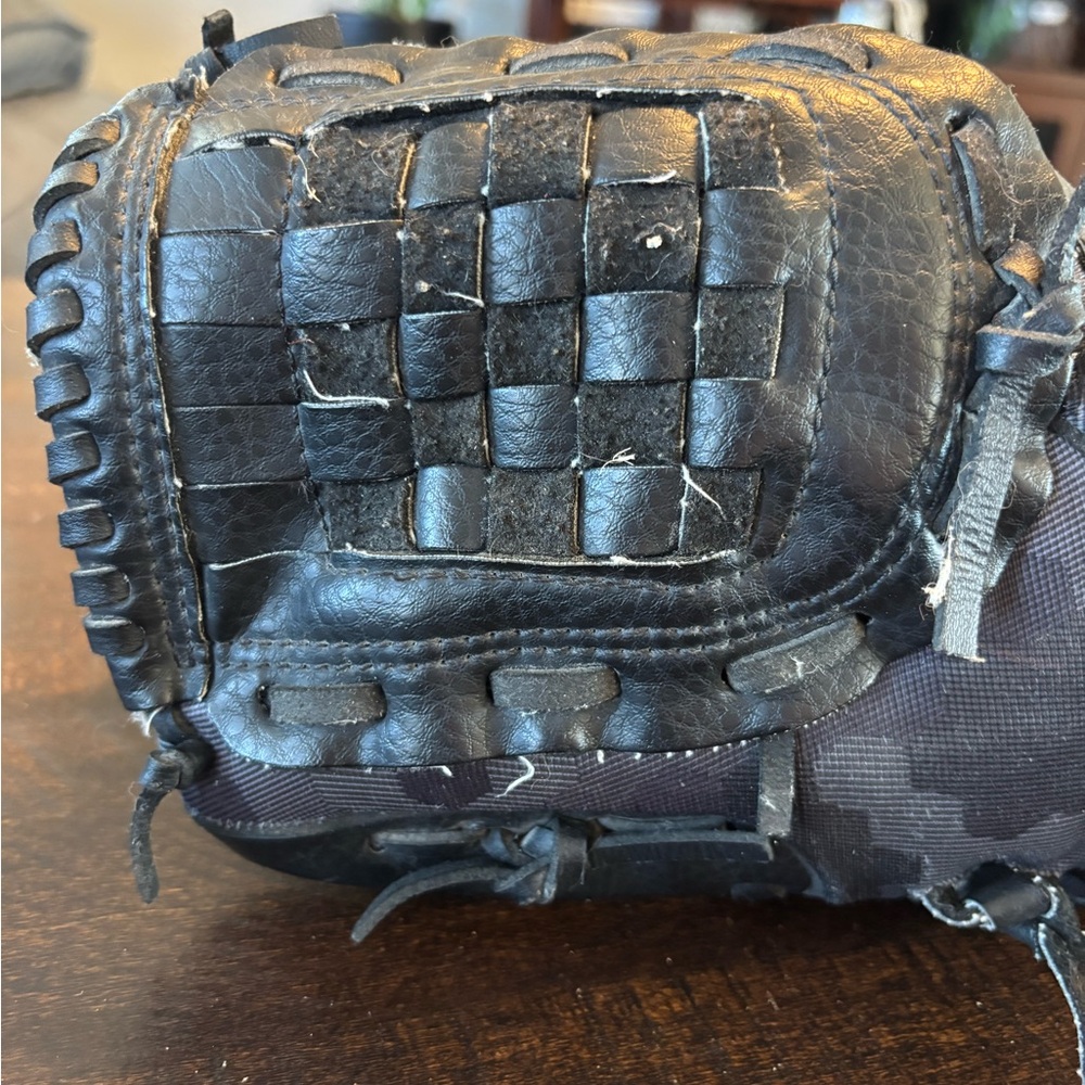 Adidas Black Camo Left Hand Baseball Glove ⚾️ - Picture 2 of 6